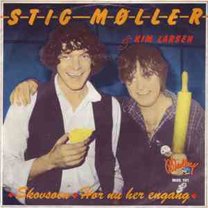 Stig Møller & Kim Larsen - Skovsøen / Hør Nu Her Engang download free Stig Møller & Kim Larsen - Skovsøen / Hør Nu Her Engang download mp3 flac